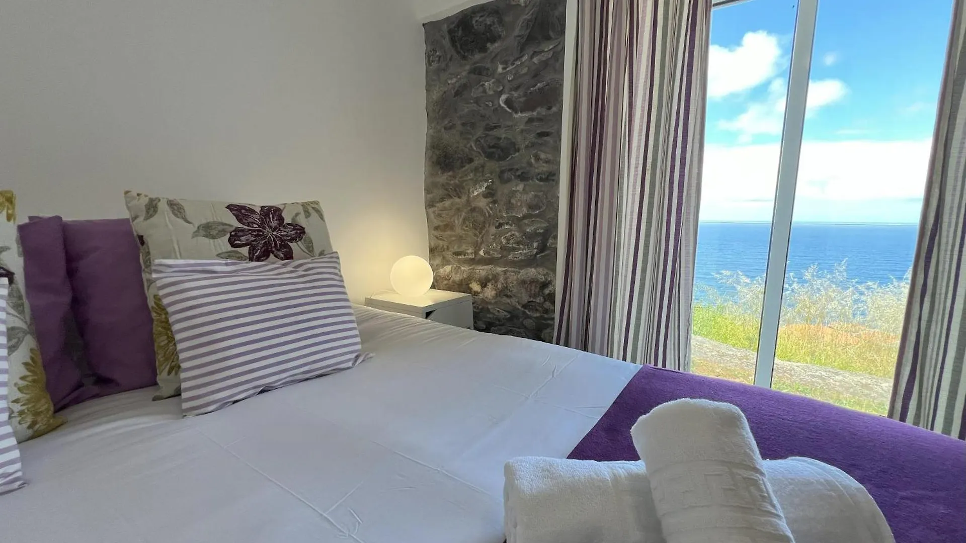 Refugio Do Ilheu Villa Porto Moniz Semesterbostad